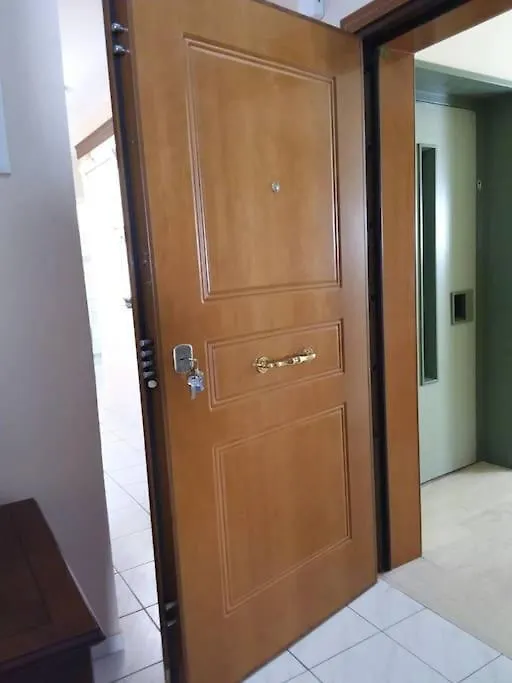 02 - Spacious Apartment At The Heart Of The City Heraklion
